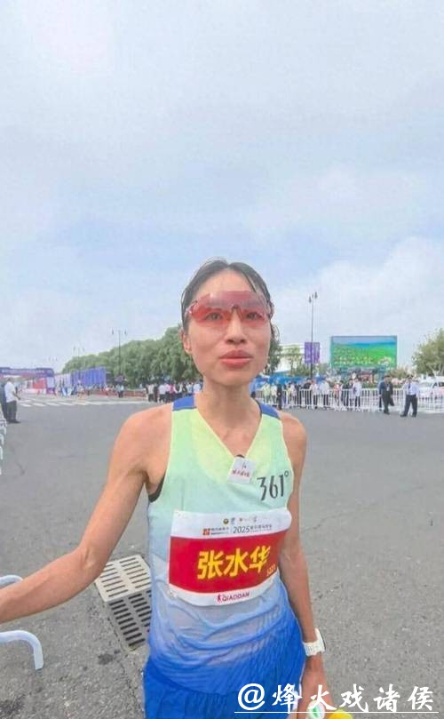 90后张水华回应变老:都是素颜跑步 大家喜欢不完美的我 我就是我 90后张水华回应变老:都是素颜跑步 大家喜欢不完美的我 我就是我